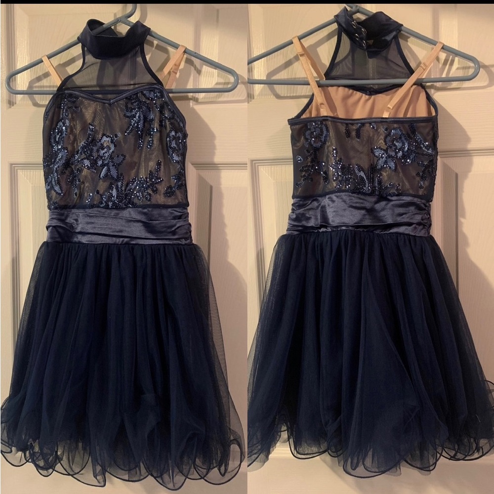 Weissman Medium child dance costume